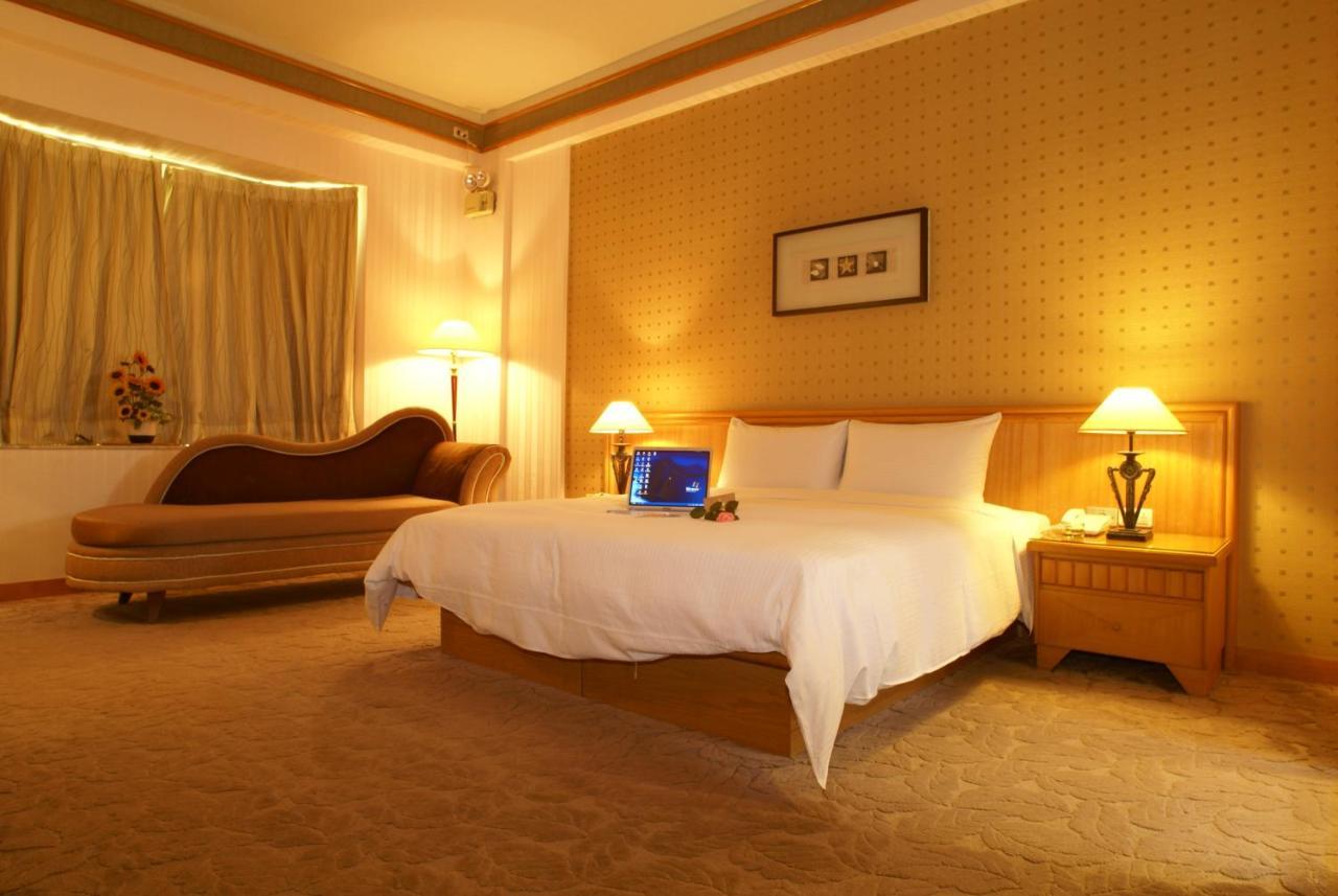 Park Motel Цзяи Экстерьер фото